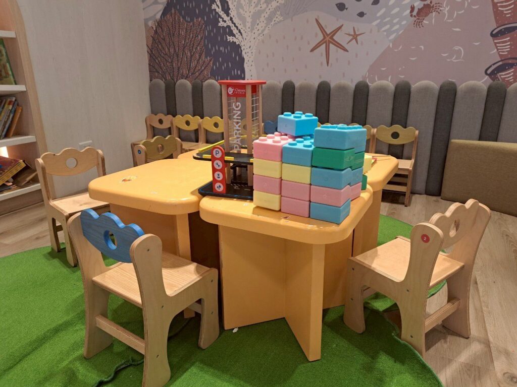 布袋港旅客服務中心 親子候船區