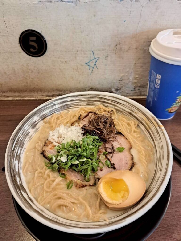 柳川美食 店家推薦，台中西區拉麵店絕不能錯過這間火曜二代目