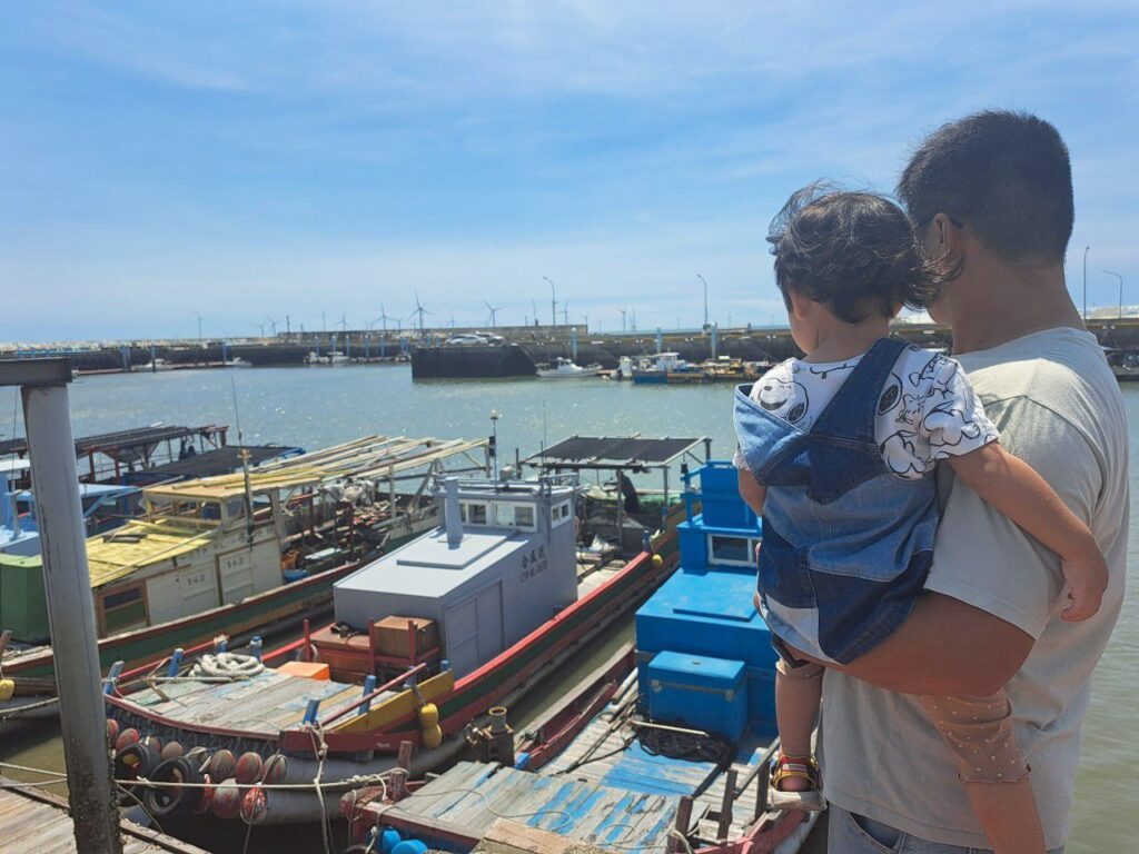 苗栗親子景點 龍鳳漁港