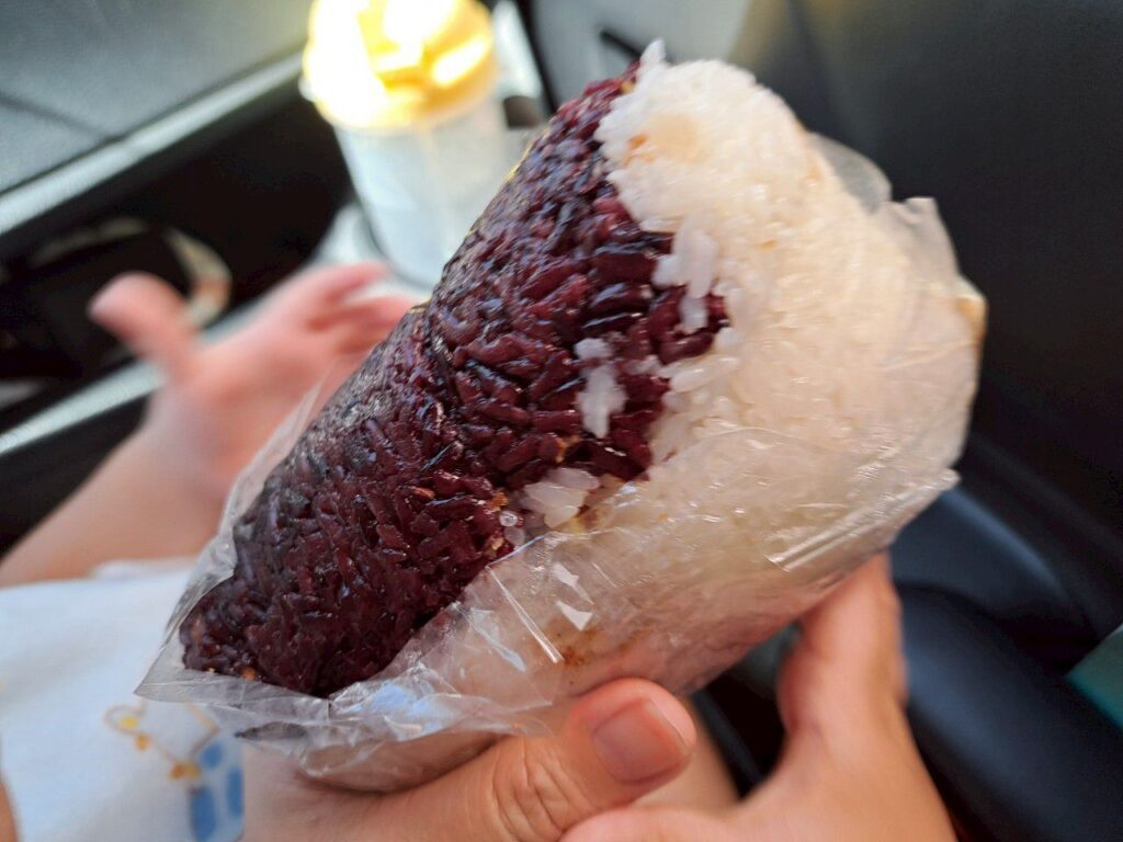  澎湖二信飯糰 ，在地風味十足