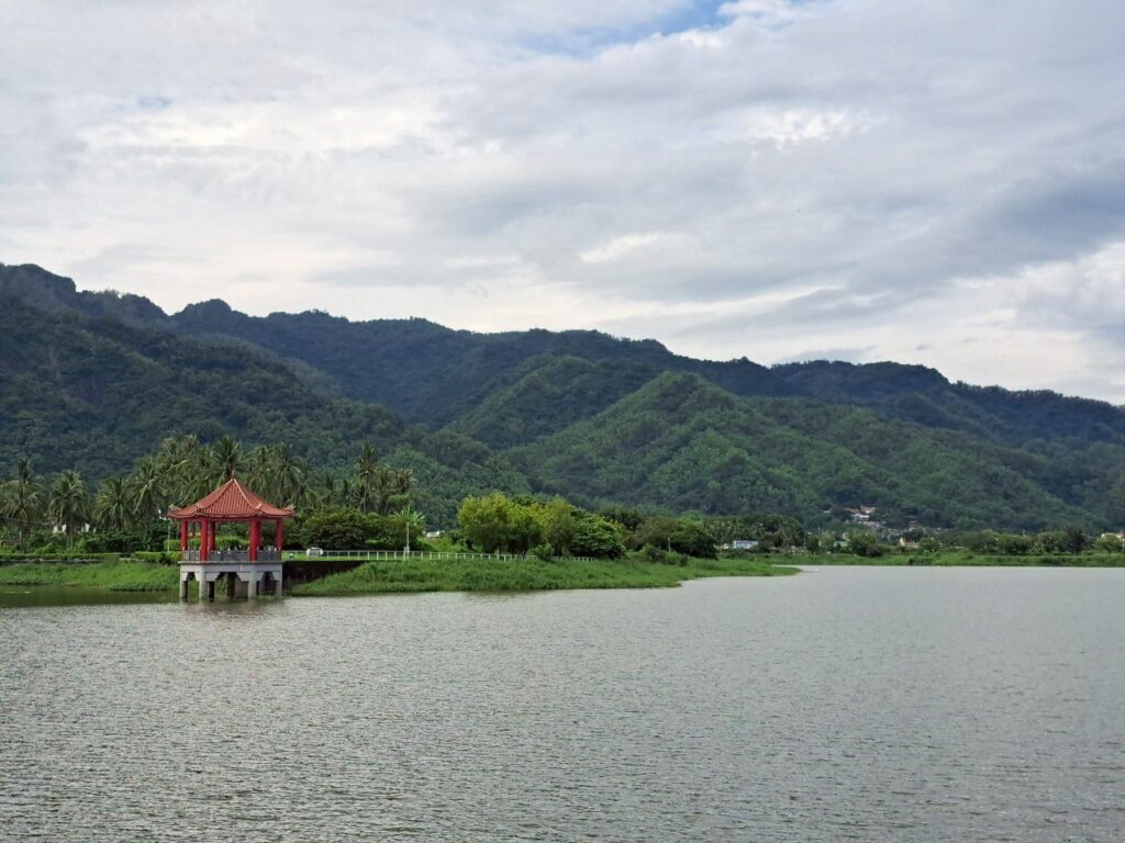 高雄美濃景點 美濃湖