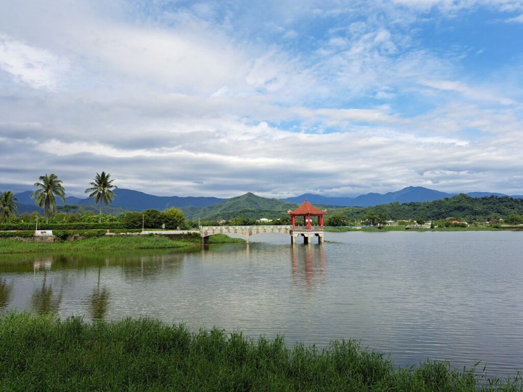 高雄美濃景點 美濃湖