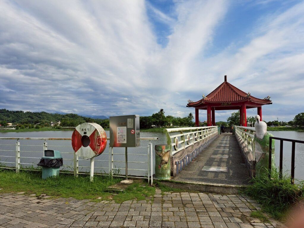 高雄美濃景點 美濃湖