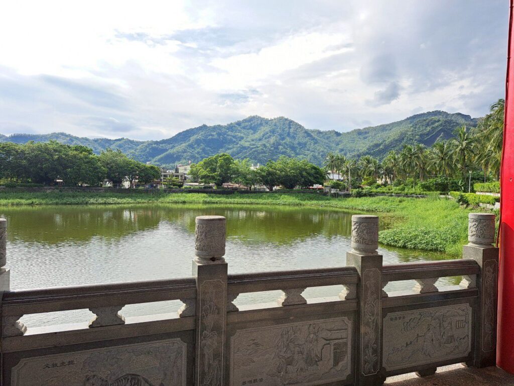 高雄美濃景點 美濃湖