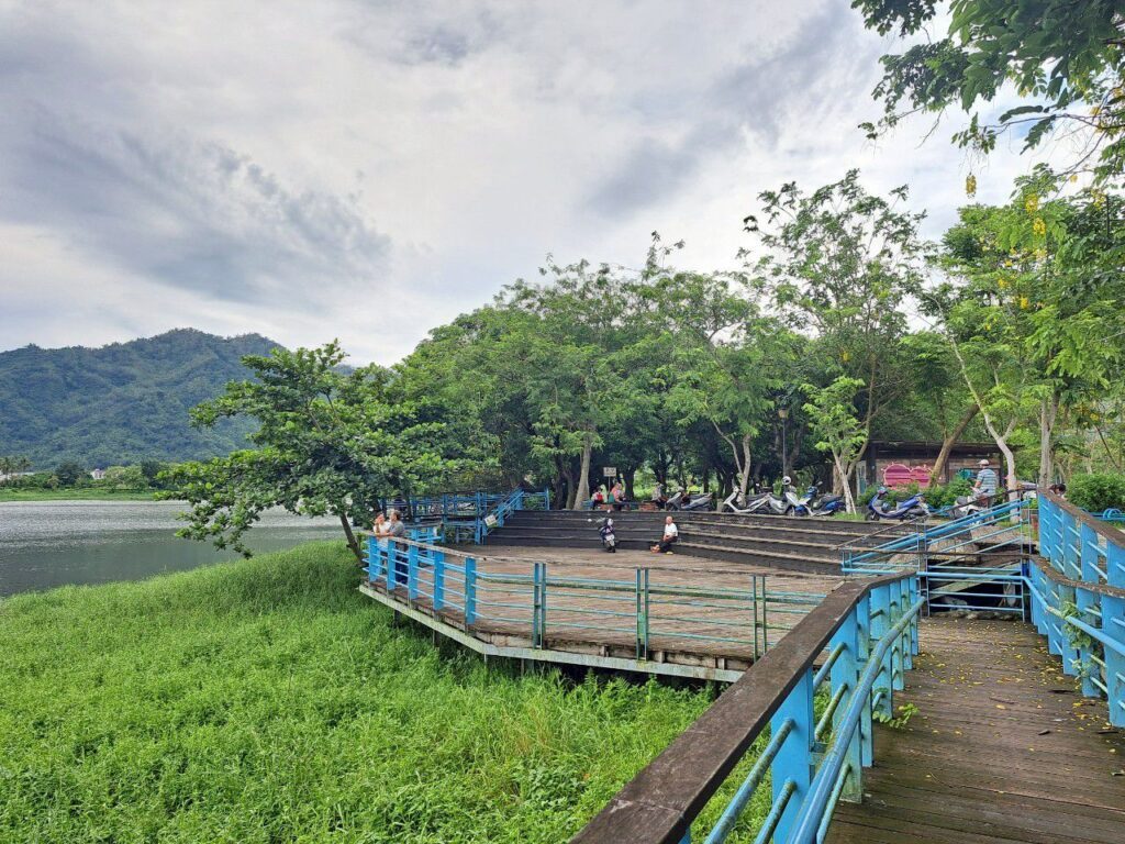 高雄美濃景點 美濃湖