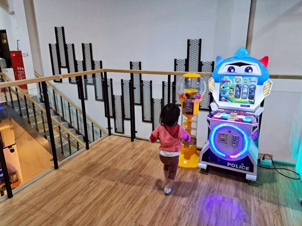 台中親子餐廳推薦，位於臺中北屯的咱們小時候。各式遊樂設施。