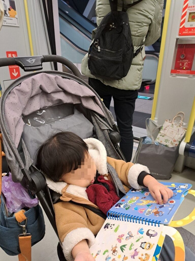 帶小孩搭大眾運輸 一歲以上小孩搭大眾運輸心得