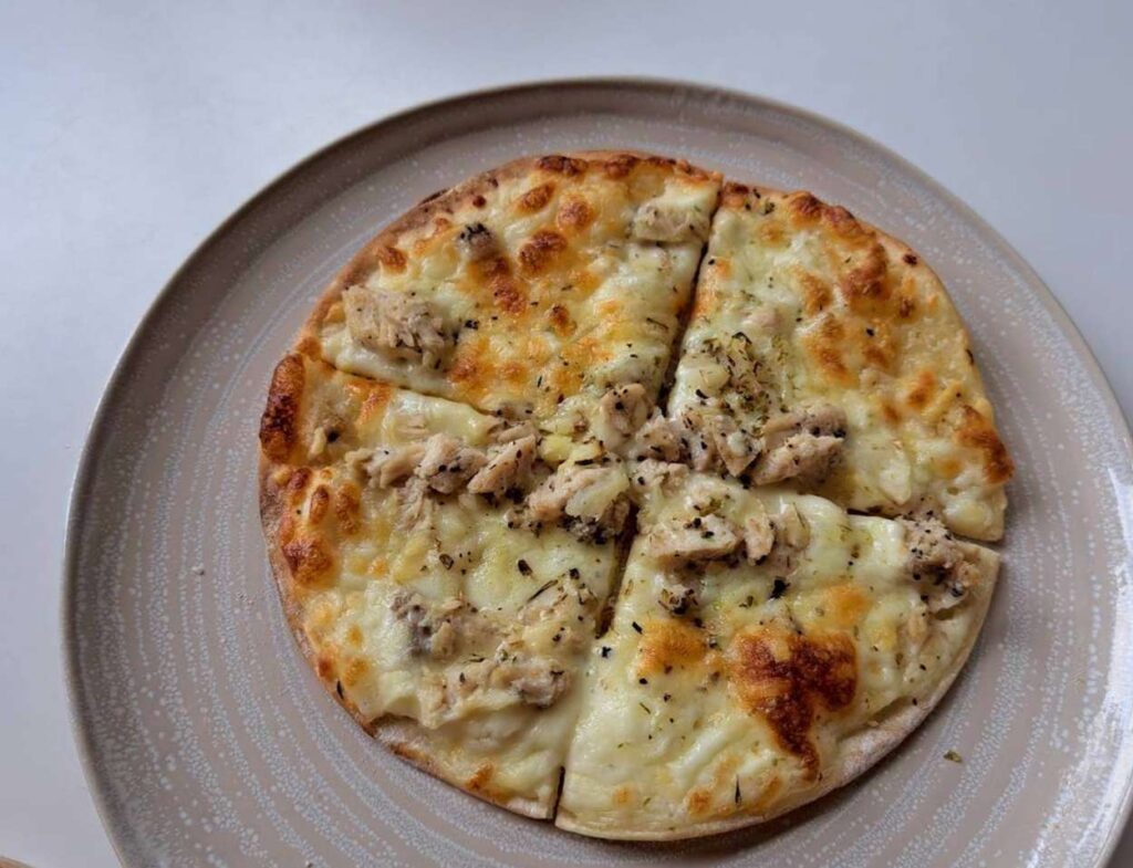 柴想喝咖啡 店用餐記錄，好吃的小披薩