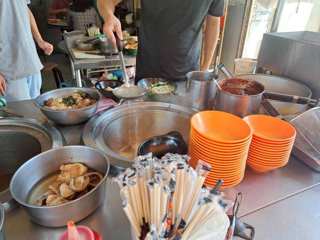 向上市場美食 台中西區美食 下午茶推薦！大麵嫂（民生北路）