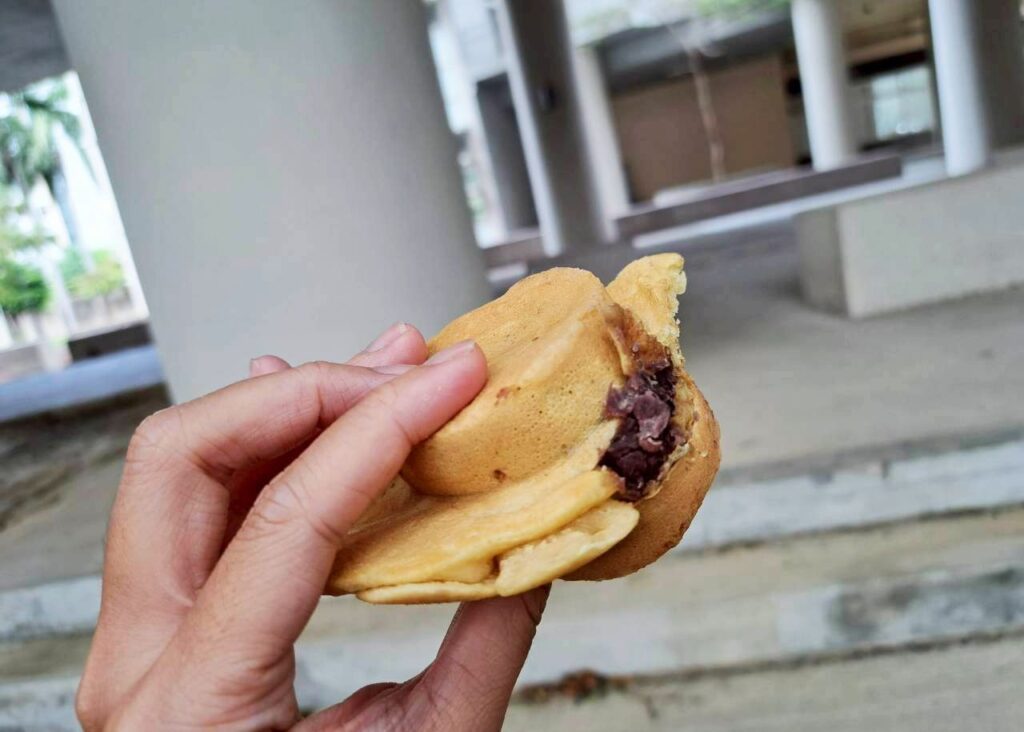 向上市場美食 台中西區美食 下午茶推薦！民生北路排隊名店 無名紅豆餅