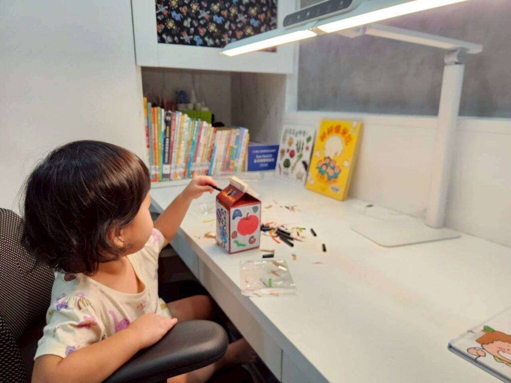 護眼檯燈推薦 舞光 Eye Health 全光譜護眼檯燈 