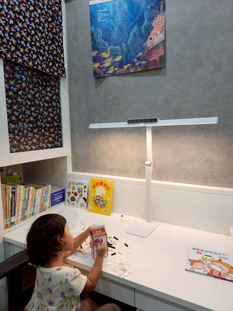  舞光 Eye Health 全光譜護眼檯燈 護眼檯燈推薦