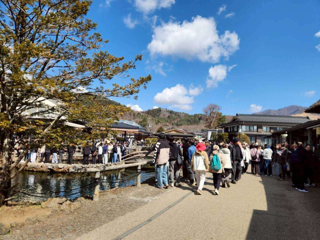  KKDAY 富士山一日遊 心得，東京出發KKDAY富士山一日遊親子行程，帶3歲小孩輕鬆玩河口湖與忍野八海