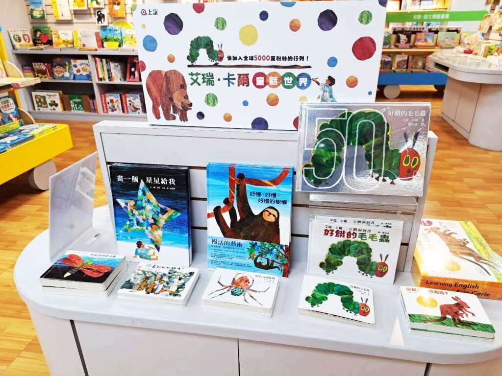  台中親子景點推薦 ｜信誼小太陽親子書房書店環境