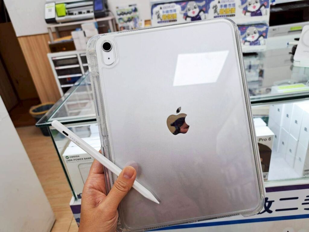 傑昇通信iPad 平板 電腦展示區，適合學生與家庭使用