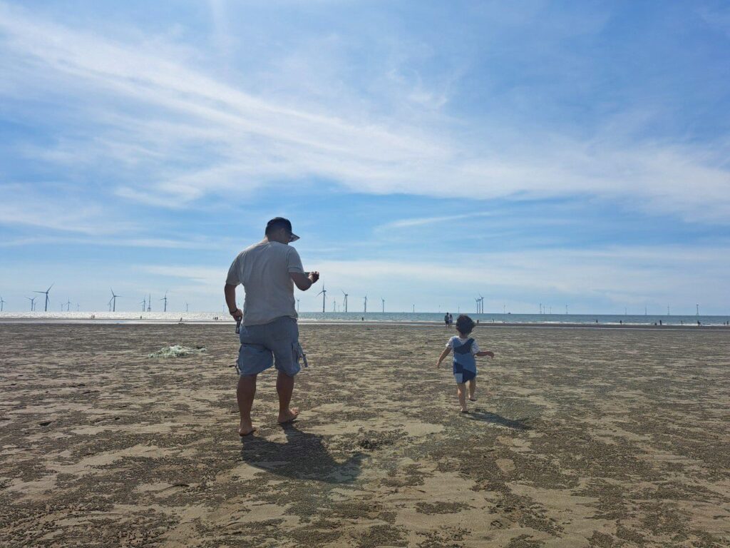 龍鳳漁港彩虹橋 風跡沙灘 龍鳳沙灘