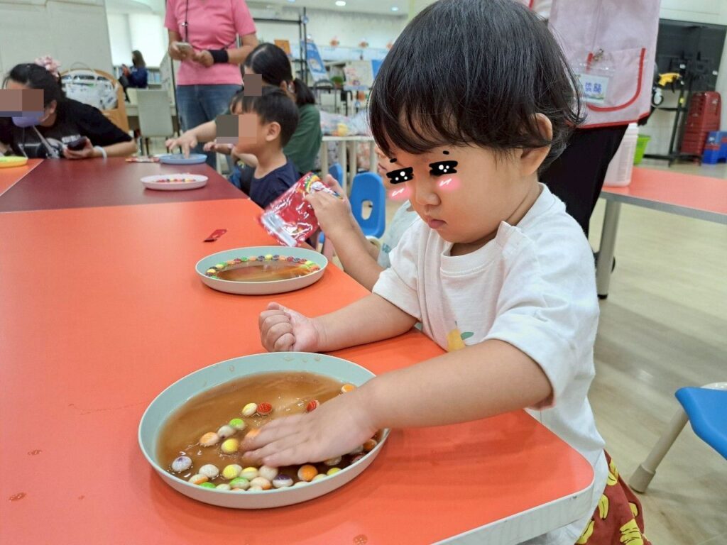 台中親子活動 大里親子館行動車