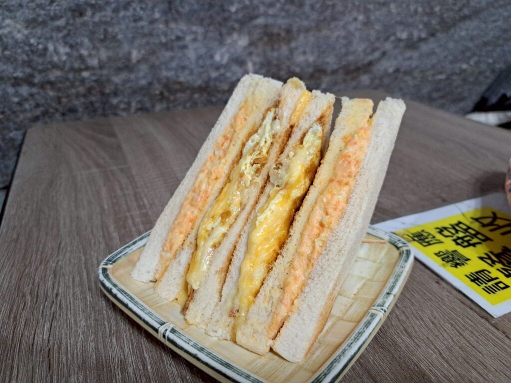高雄妃食不可 薯泥爆漿三明治，高雄美食推薦